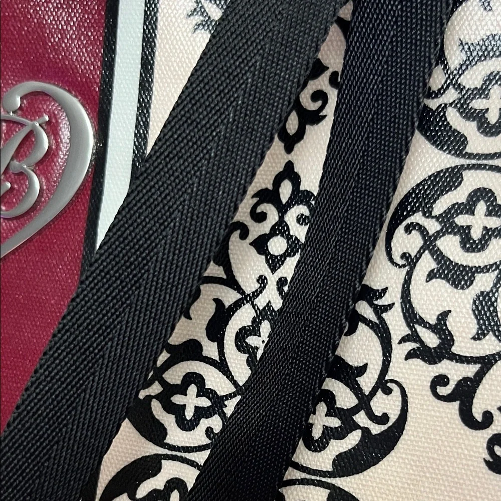 NWOT Brighton "My Sweet Valentine" Tote { small flaw} - Picture 12 of 13